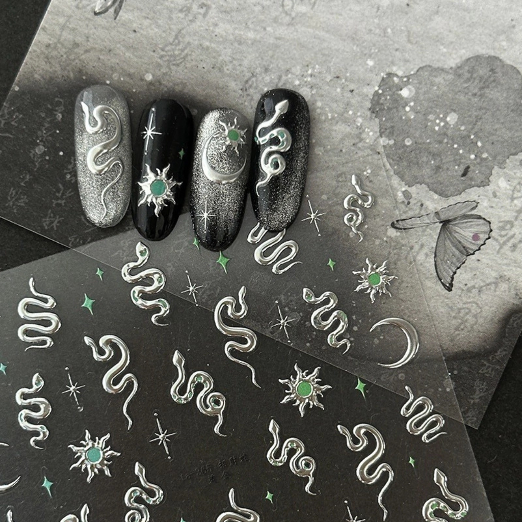 STICKER SERPIENTES & LUNA MAGIC GIRL