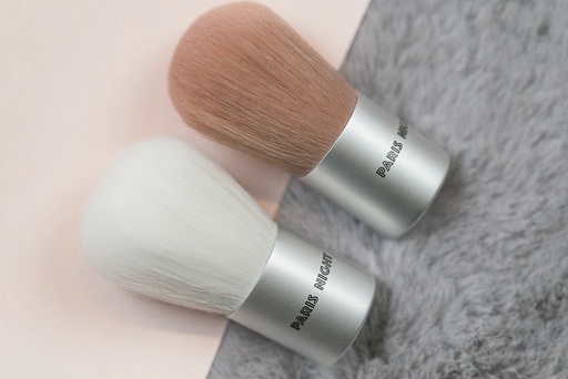[PN40690] BROCHA PARA POLVO (KABUKI) PARIS NIGHT